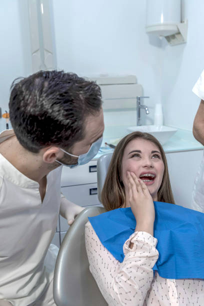 Best Urgent Tooth Repair  in Nocona, TX